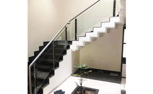 glass-railing-windcraft